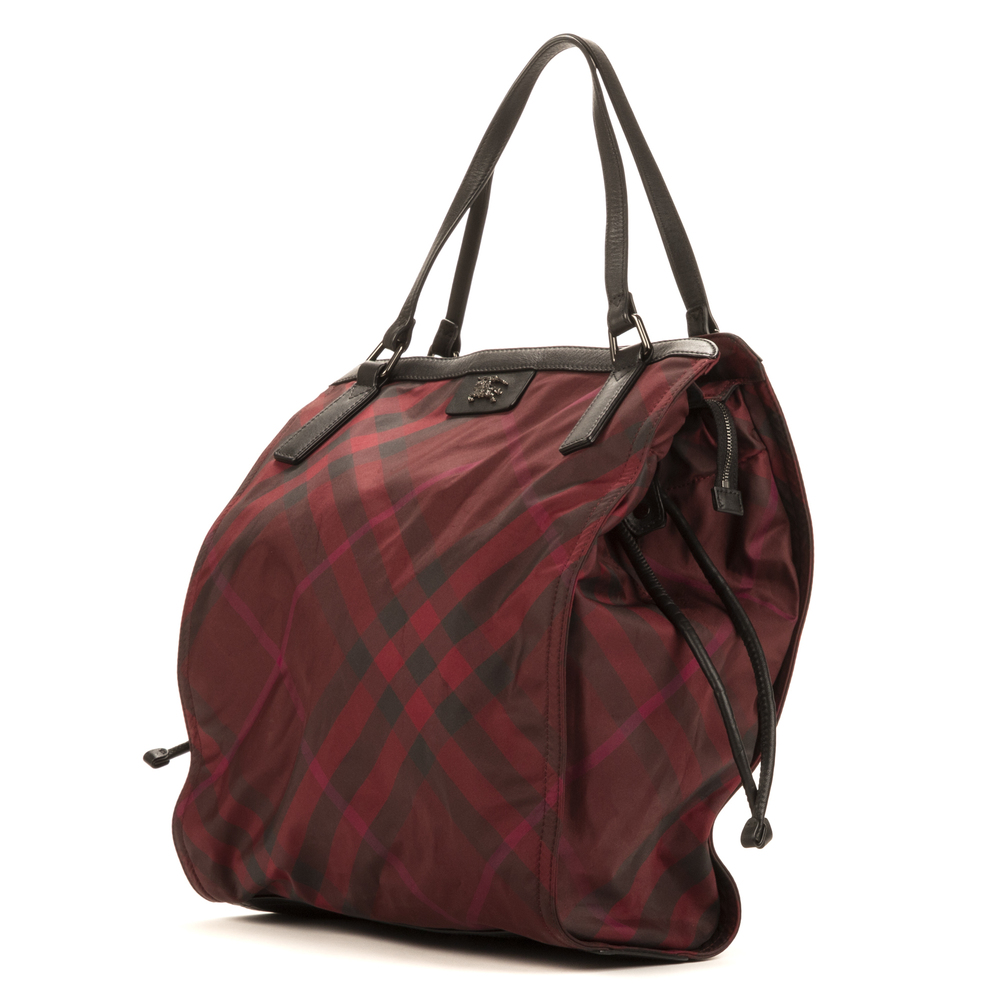 Burberry Buckleigh - Picture 2 of 8